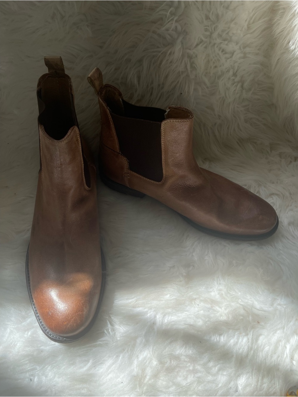 GBX Men’s Chelsea Boots leather tan and Brown elastic sides slip on boots SZ10.5